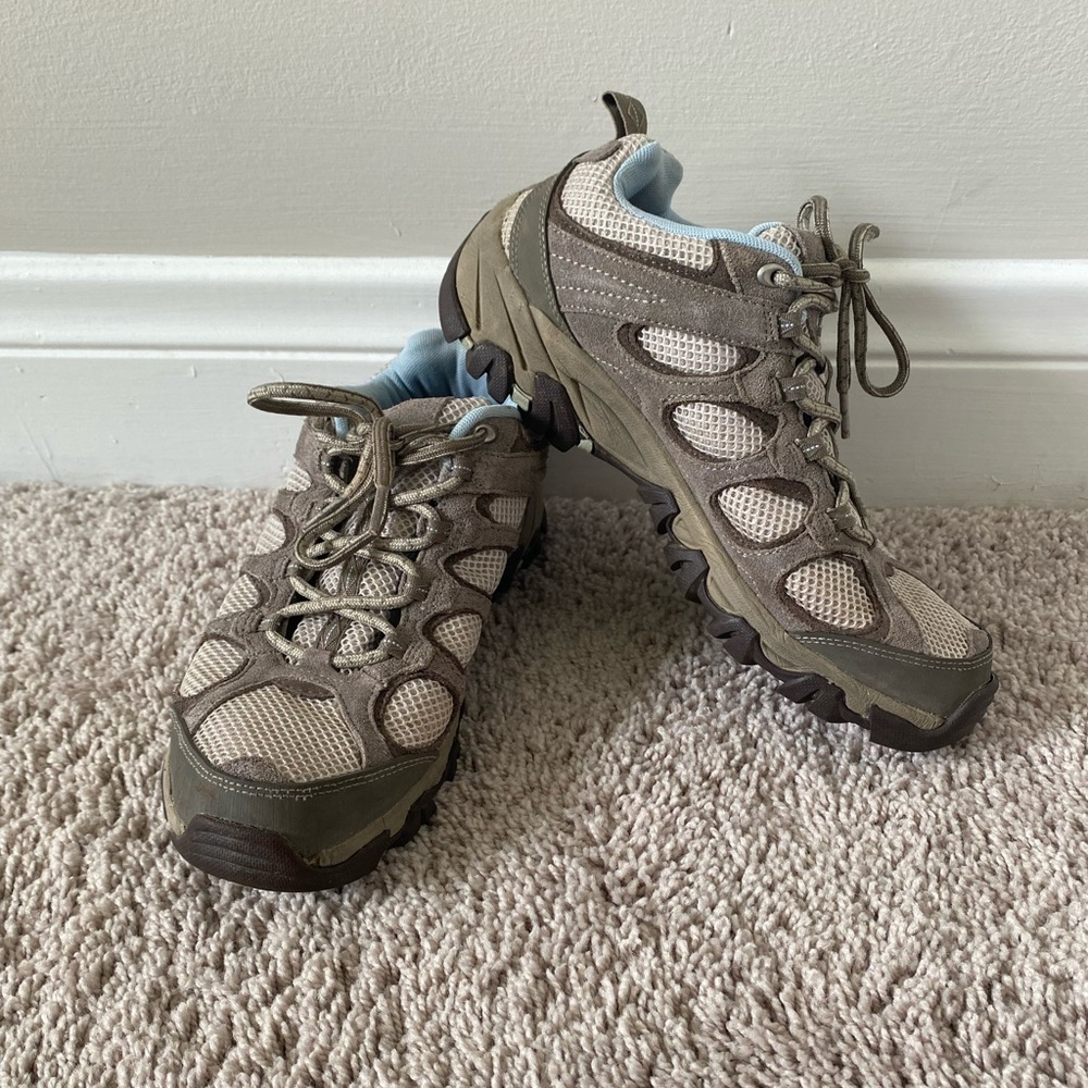 Merrell Hiking Shoes Women's Size 8,5